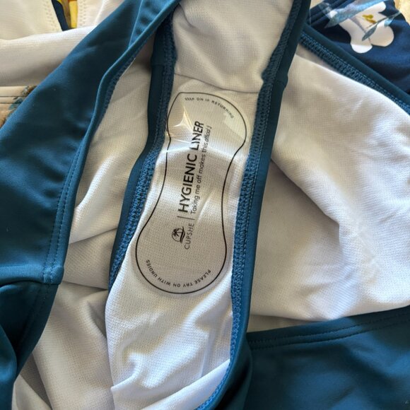 BNWT Cupshe Halter Backless One Piece Swim Floral and Teal Size M - Picture 7 of 7